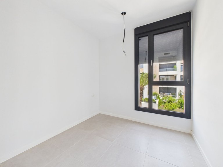 Apartment for Sale in Estepona, Malaga 4