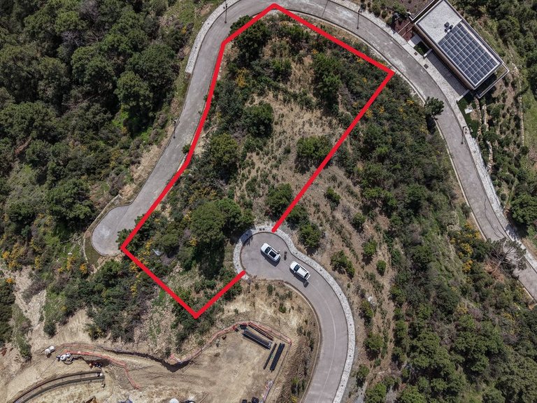 Plot for Sale in Benahavís, Malaga 1