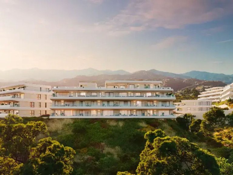 Penthouse for Sale in Costa del Sol New Golden Mile, Malaga 7