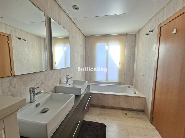 Villa for Sale in Manilva, Malaga 31