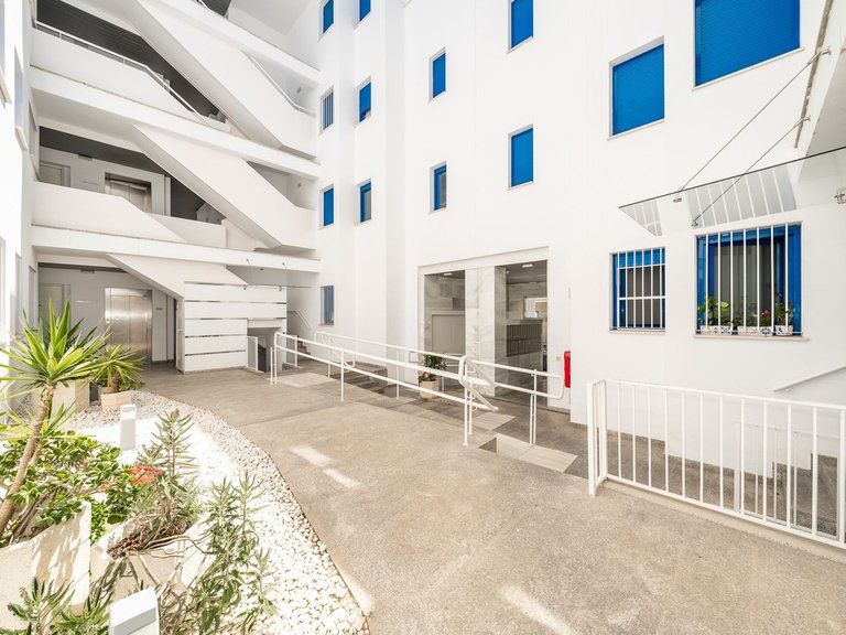 Apartment for Sale in Fuengirola, Malaga 19