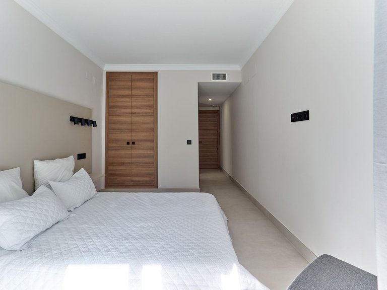 Apartment for Sale in San Pedro De Alcántara, Malaga 11