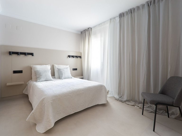 Apartment for Sale in San Pedro De Alcántara, Malaga 18