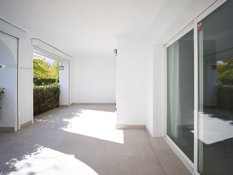 Apartment for Sale in San Pedro De Alcántara, Malaga 25