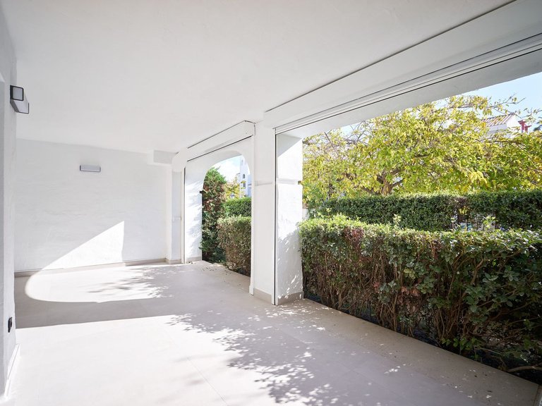Apartment for Sale in San Pedro De Alcántara, Malaga 27
