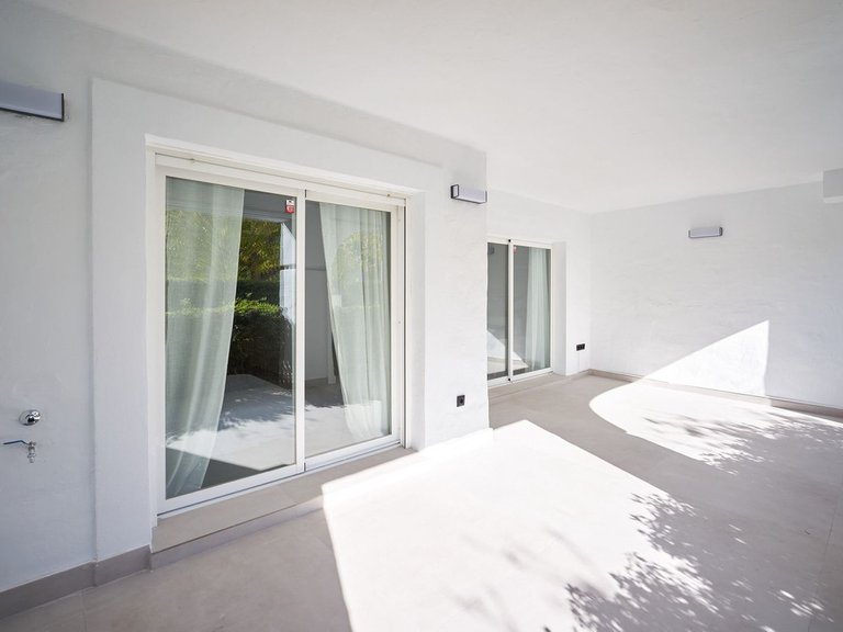 Apartment for Sale in San Pedro De Alcántara, Malaga 28