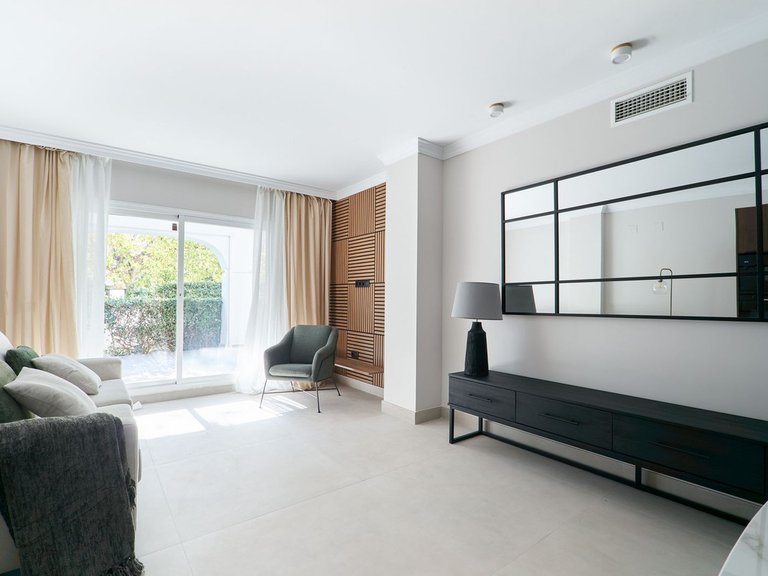Apartment for Sale in San Pedro De Alcántara, Malaga 3