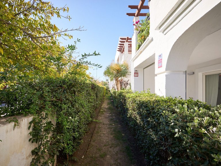 Apartment for Sale in San Pedro De Alcántara, Malaga 30