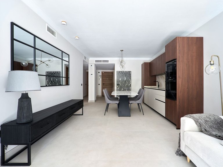 Apartment for Sale in San Pedro De Alcántara, Malaga 4