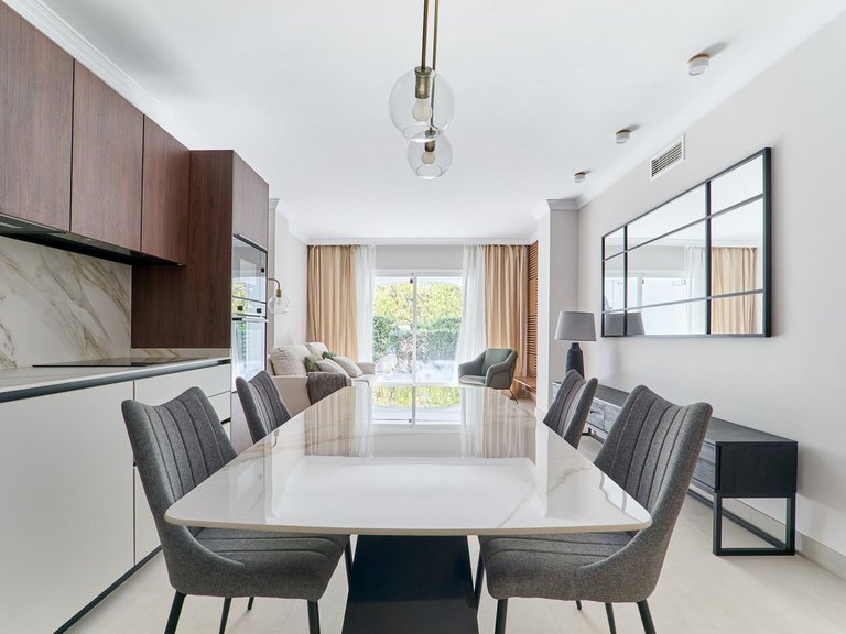 Apartment for Sale in San Pedro De Alcántara, Malaga 6