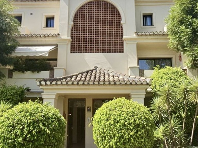 Apartment for Sale in Benahavís, Malaga 16
