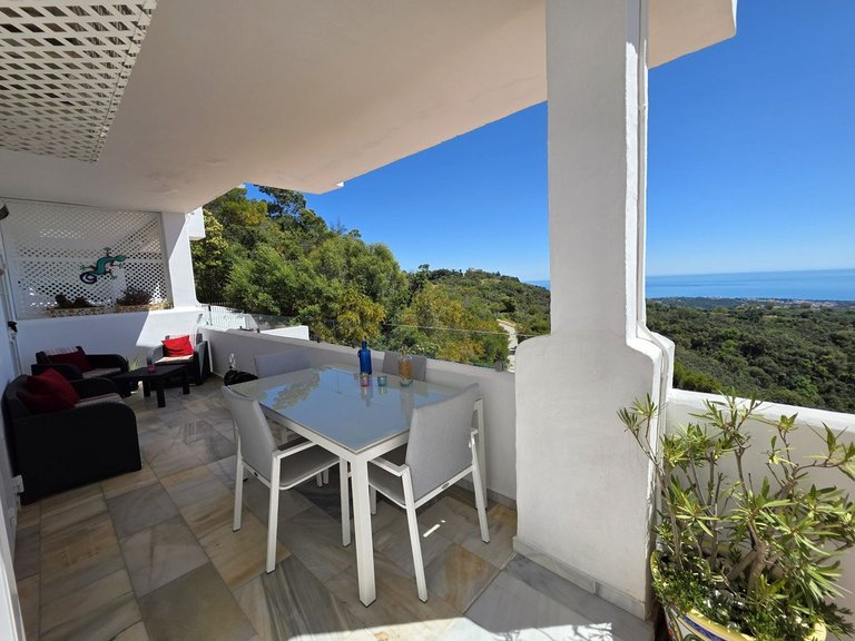 Apartment for Sale in La Mairena, Malaga 13