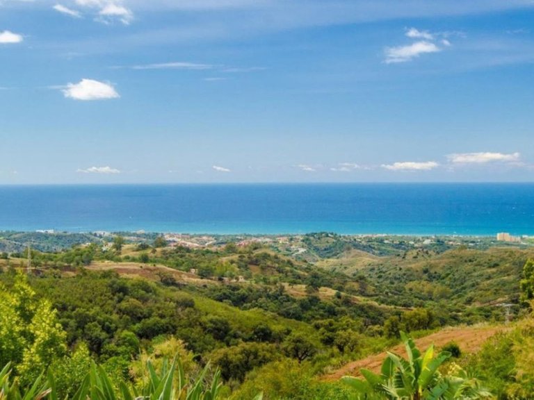 Apartment for Sale in La Mairena, Malaga 24