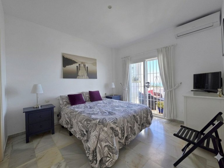 Apartment for Sale in La Mairena, Malaga 7