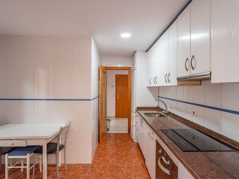 Apartment for Sale in Estepona, Malaga 9