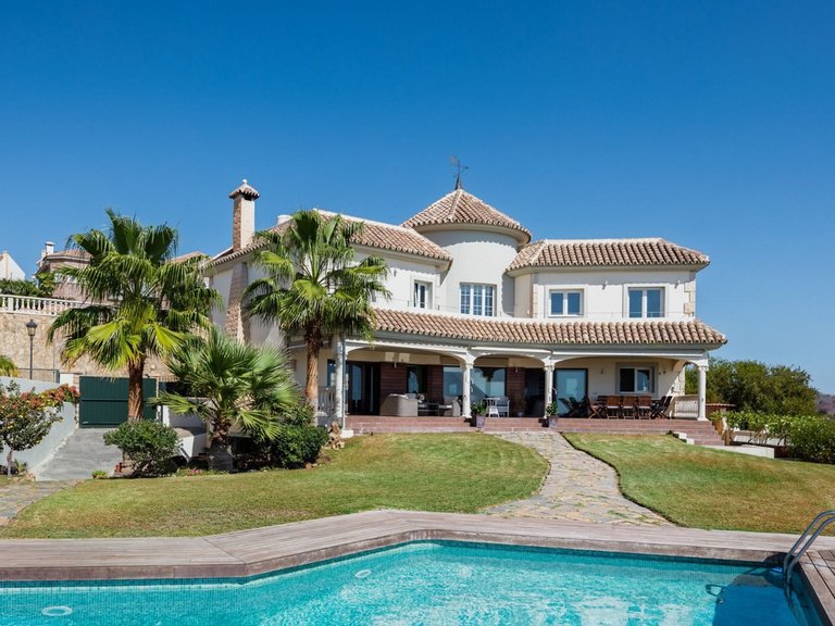 Villa for Sale in Málaga Este, Malaga 2