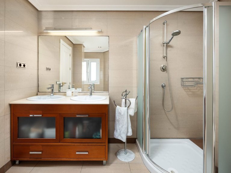 Villa for Sale in Málaga Este, Malaga 22
