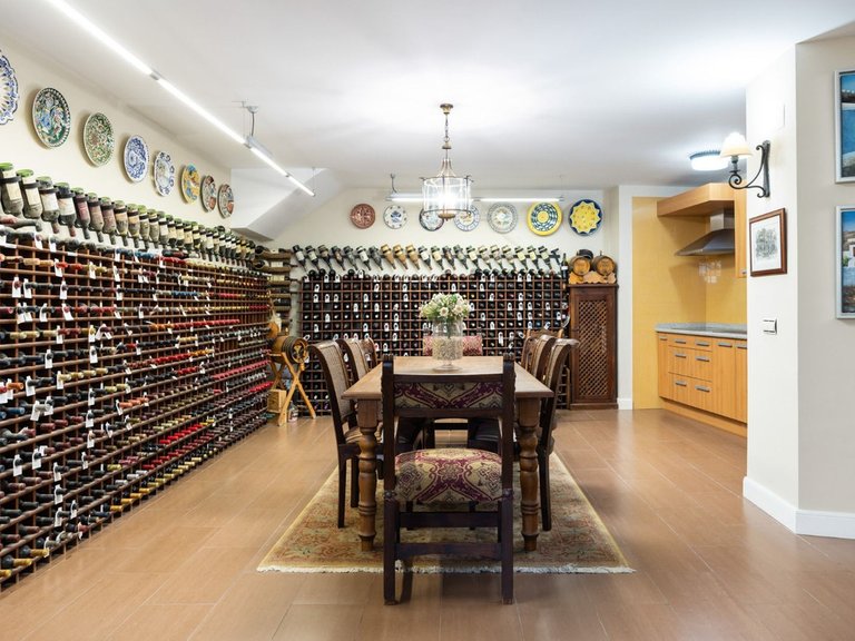 Villa for Sale in Málaga Este, Malaga 27
