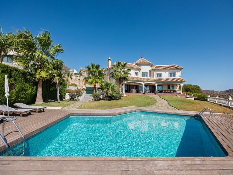 Villa for Sale in Málaga Este, Malaga 33