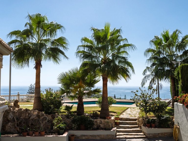 Villa for Sale in Málaga Este, Malaga 35