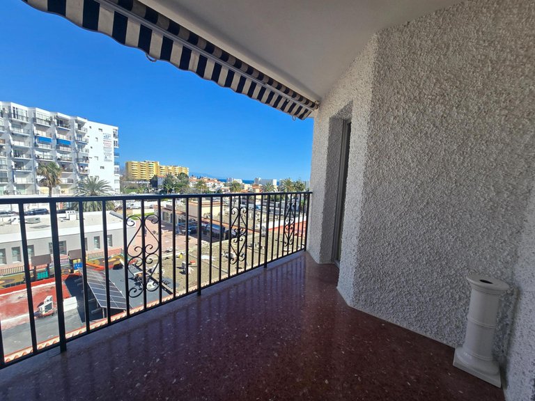 Apartment for Sale in Benalmadena, Malaga 1