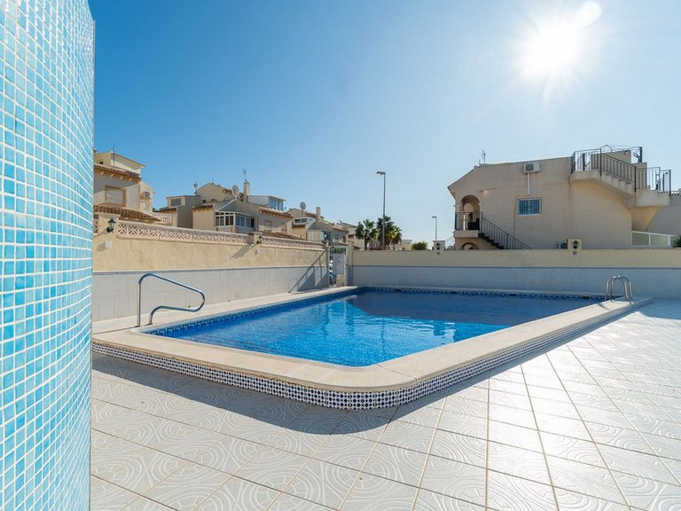 Apartment for Sale in Playa Flamenca, Alicante 13