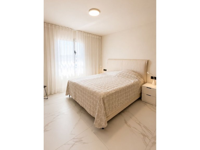 Apartment for Sale in San Pedro De Alcántara, Malaga 12