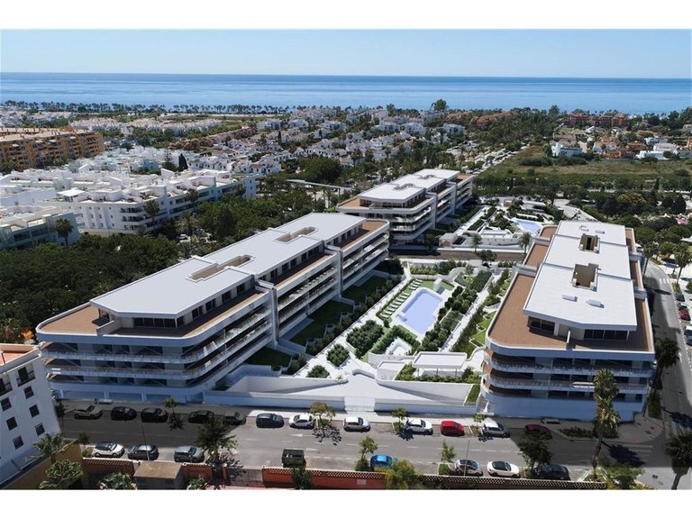 Apartment for Sale in San Pedro De Alcántara, Malaga 3