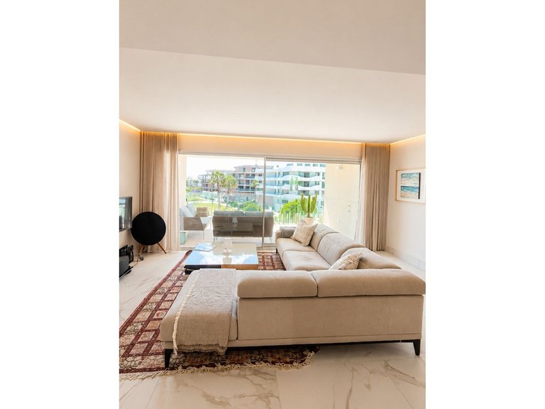 Apartment for Sale in San Pedro De Alcántara, Malaga 6