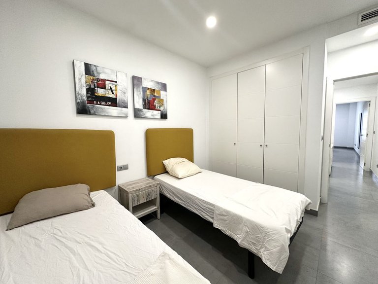 Apartment for Sale in Nueva Andalucía, Malaga 10