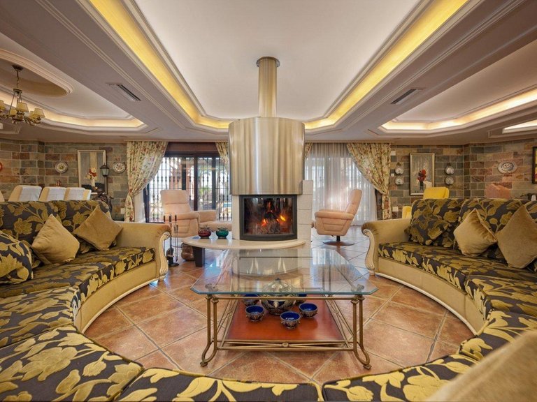 Villa for Sale in Mijas, Malaga 6