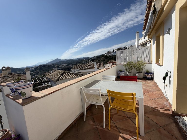 Villa for Sale in La Heredia, Malaga 15