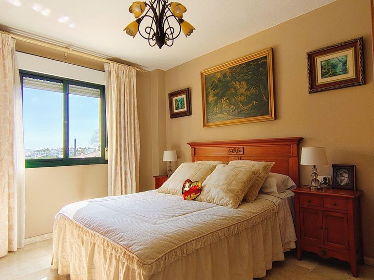 Apartment for Sale in Marbella, Malaga 16
