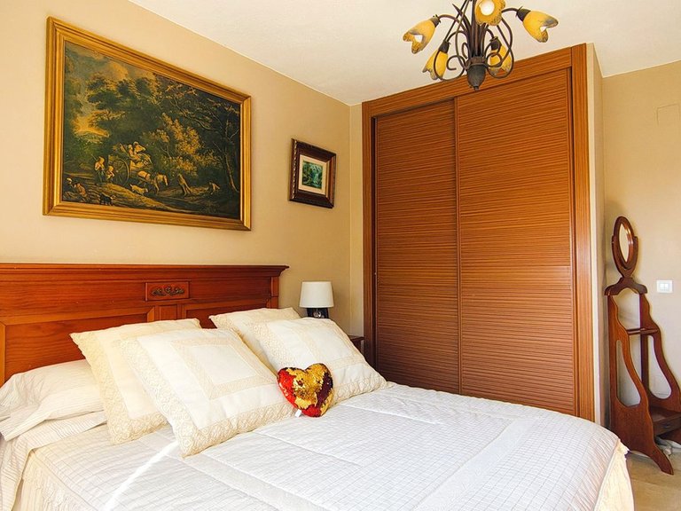 Apartment for Sale in Marbella, Malaga 17