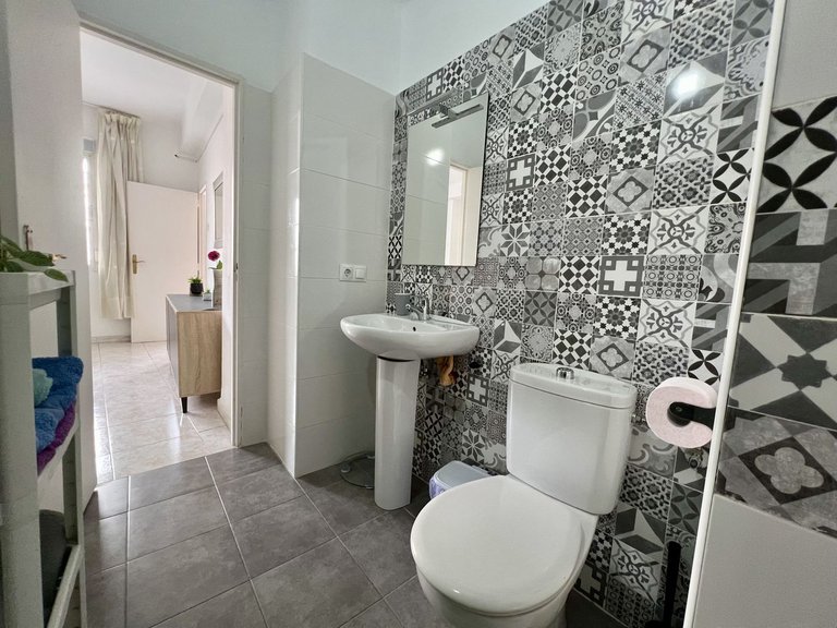 Apartment for Sale in Málaga, Malaga 16