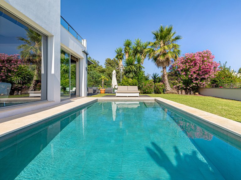 Villa for Sale in Marbella, Malaga 1