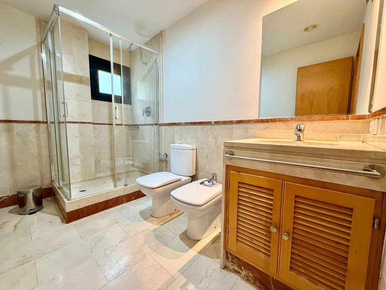 Apartment for Sale in Puerto Banús, Malaga 50