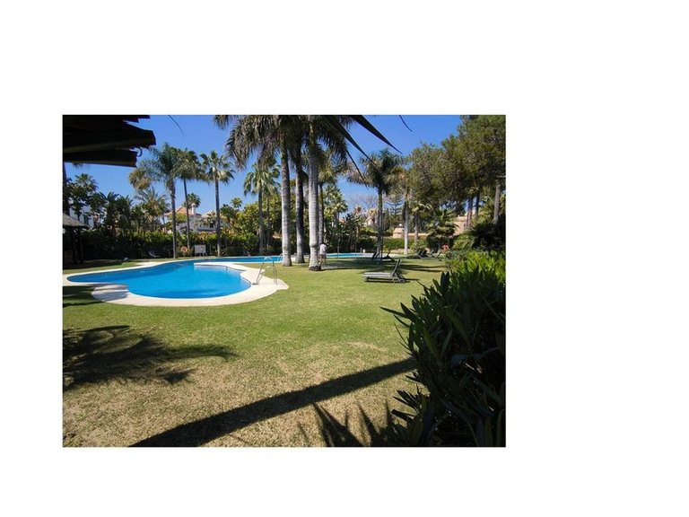 Apartment for Sale in Puerto Banús, Malaga 58