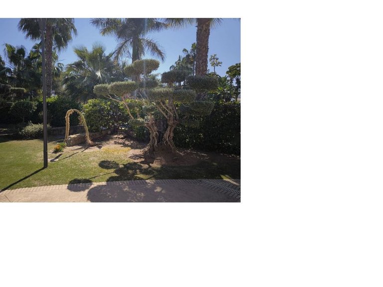 Apartment for Sale in Puerto Banús, Malaga 73