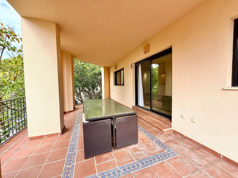 Apartment for Sale in Puerto Banús, Malaga 9