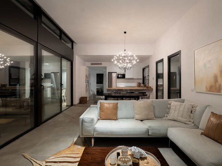 Villa for Sale in Valle Romano, Malaga 24