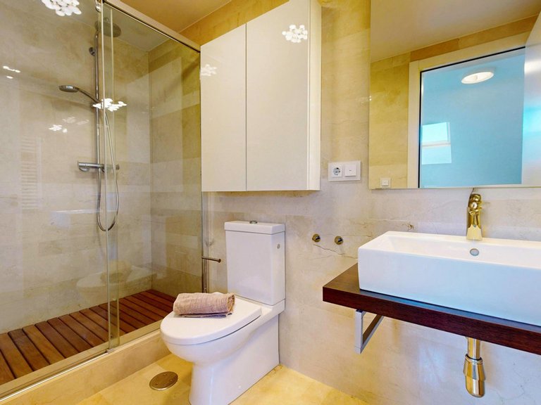 Apartment for Sale in Málaga, Malaga 18