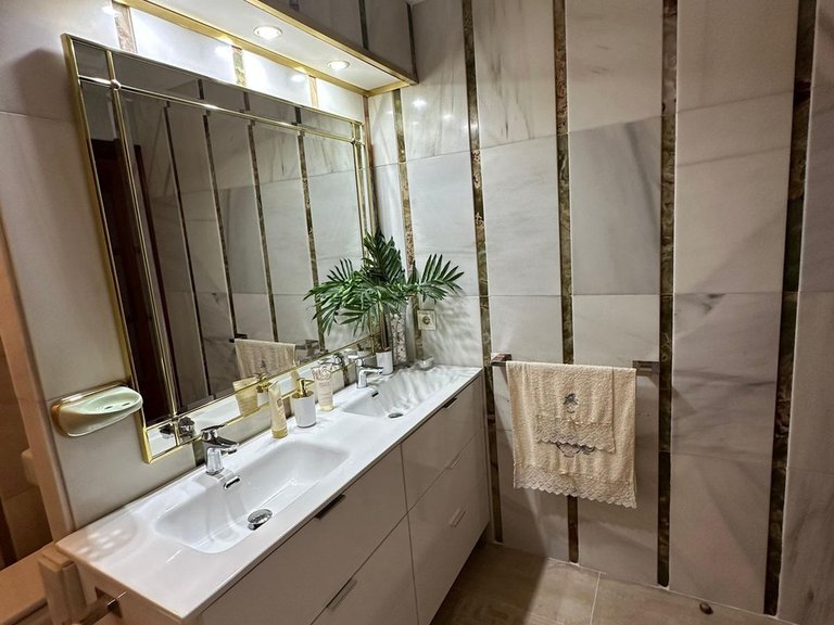 Apartment for Sale in Estepona, Malaga 18