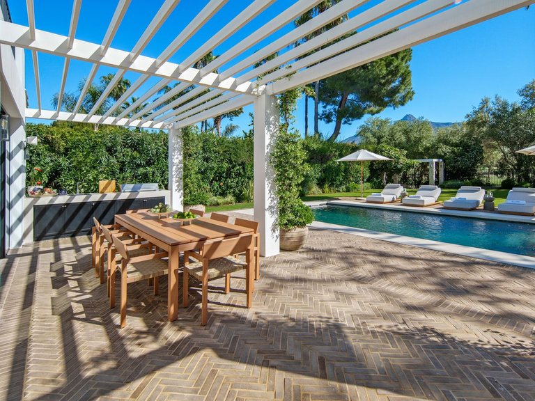 Villa for Sale in Nueva Andalucía, Malaga 47