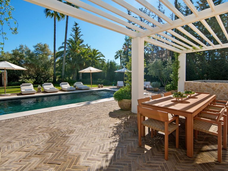 Villa for Sale in Nueva Andalucía, Malaga 50