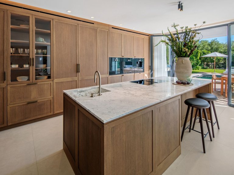 Villa for Sale in Nueva Andalucía, Malaga 7