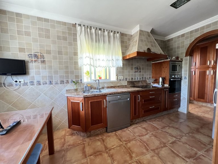Villa for Sale in Benalmadena, Malaga 32