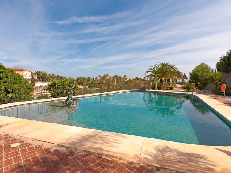 Villa for Sale in Benalmadena, Malaga 14