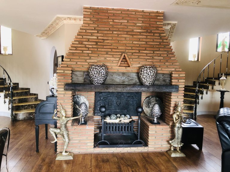 Villa for Sale in Benalmadena, Malaga 6