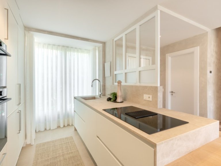 Villa for Sale in Marbella, Malaga 10